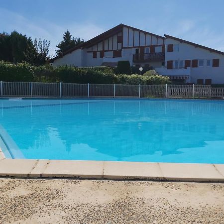 Appartement A Hendaye Avec Piscine Et A Cote De La Plage ภายนอก รูปภาพ