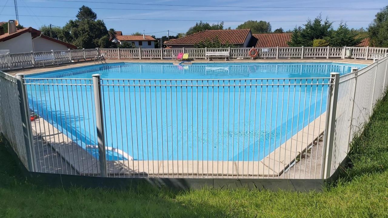 Appartement A Hendaye Avec Piscine Et A Cote De La Plage ภายนอก รูปภาพ